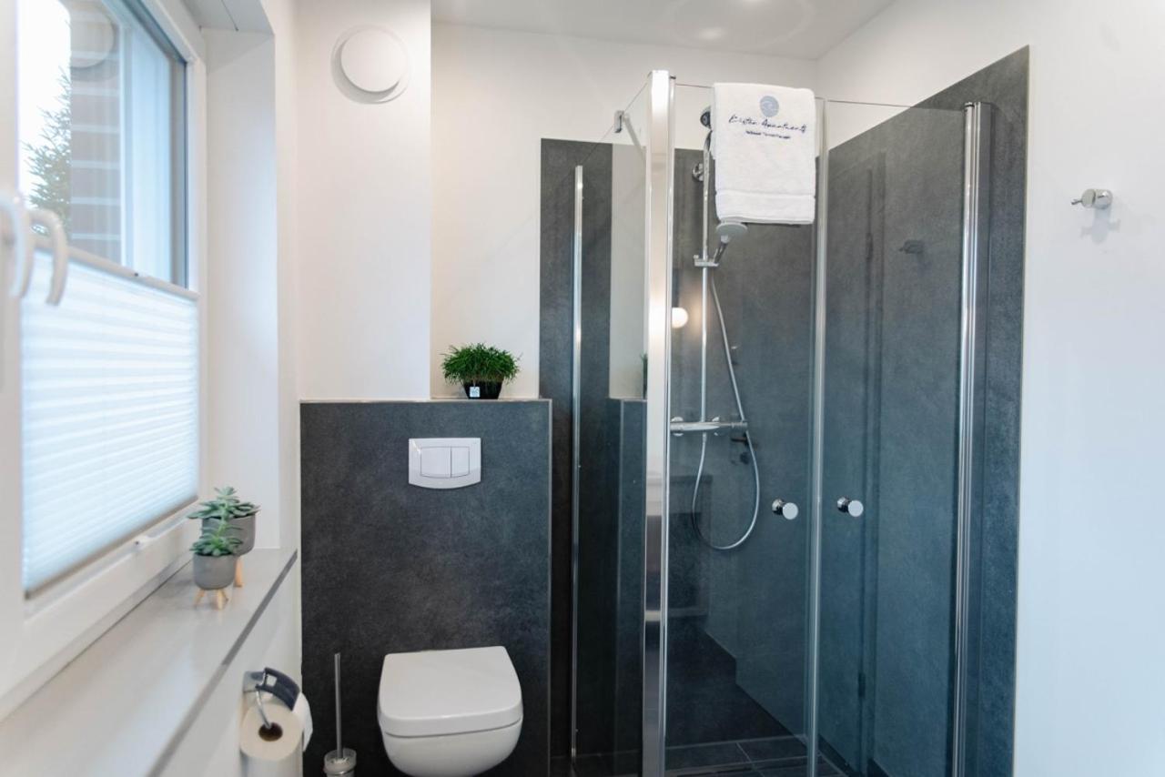 Kuesten Apartments Tannenhausen เอาริคช์ ภายนอก รูปภาพ