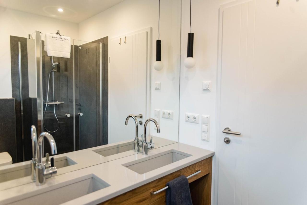 Kuesten Apartments Tannenhausen เอาริคช์ ภายนอก รูปภาพ