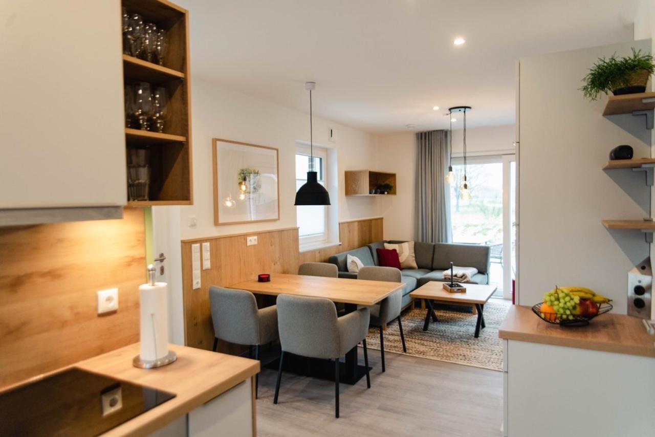 Kuesten Apartments Tannenhausen เอาริคช์ ภายนอก รูปภาพ