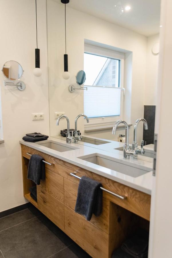 Kuesten Apartments Tannenhausen เอาริคช์ ภายนอก รูปภาพ